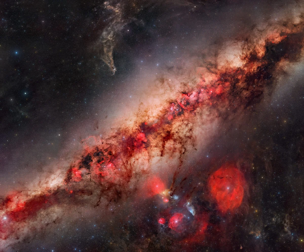 a dramatic photo of a part of the Milky Way galaxy