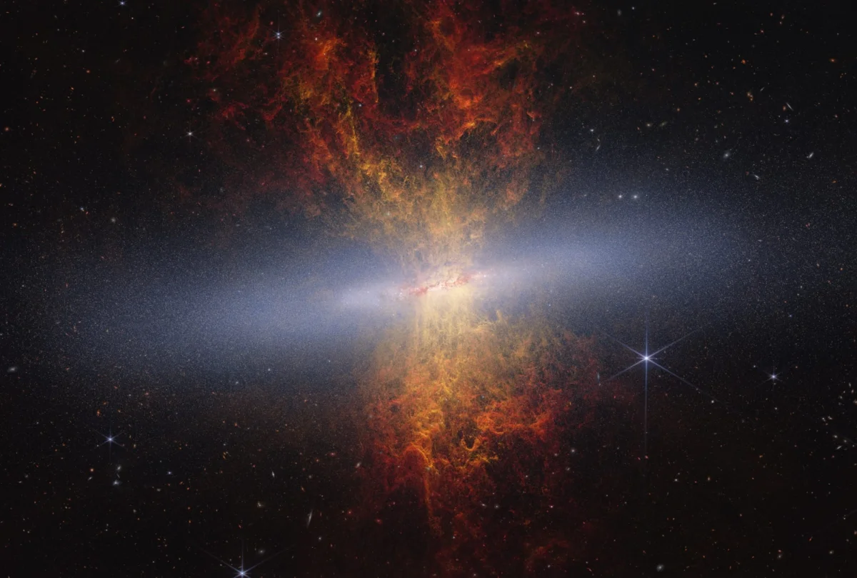 Webb’s 223-Megapixel View of the Cigar Galaxy Resolves 16.5 Million Stars